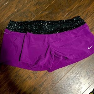 Nike Dri-FIT Run Shorts XL with zipper pocket